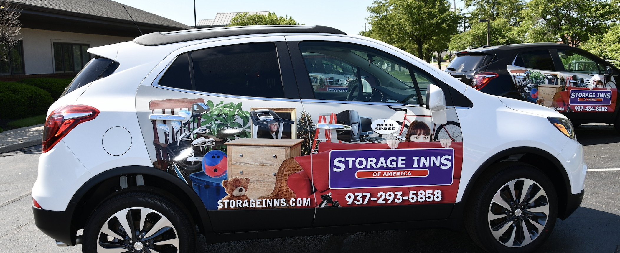 Car wrap Storage Inns of America